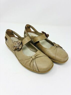 Rocker Women’s Tan Genuine Leather Mary Jane Flats with Floral Accent